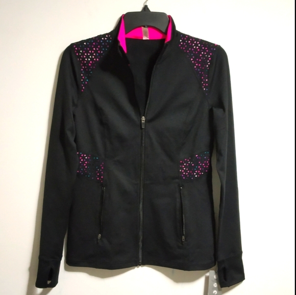 Ideology - Picture 1 of 6